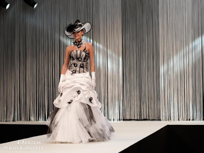 Salon du Mariage de Bruxelles robe avec chapeau