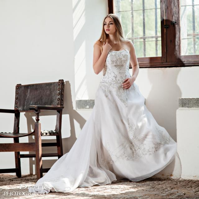 wedding dress photography